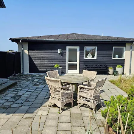 Fan074-fano-kystvejen-13 Semesterbostad